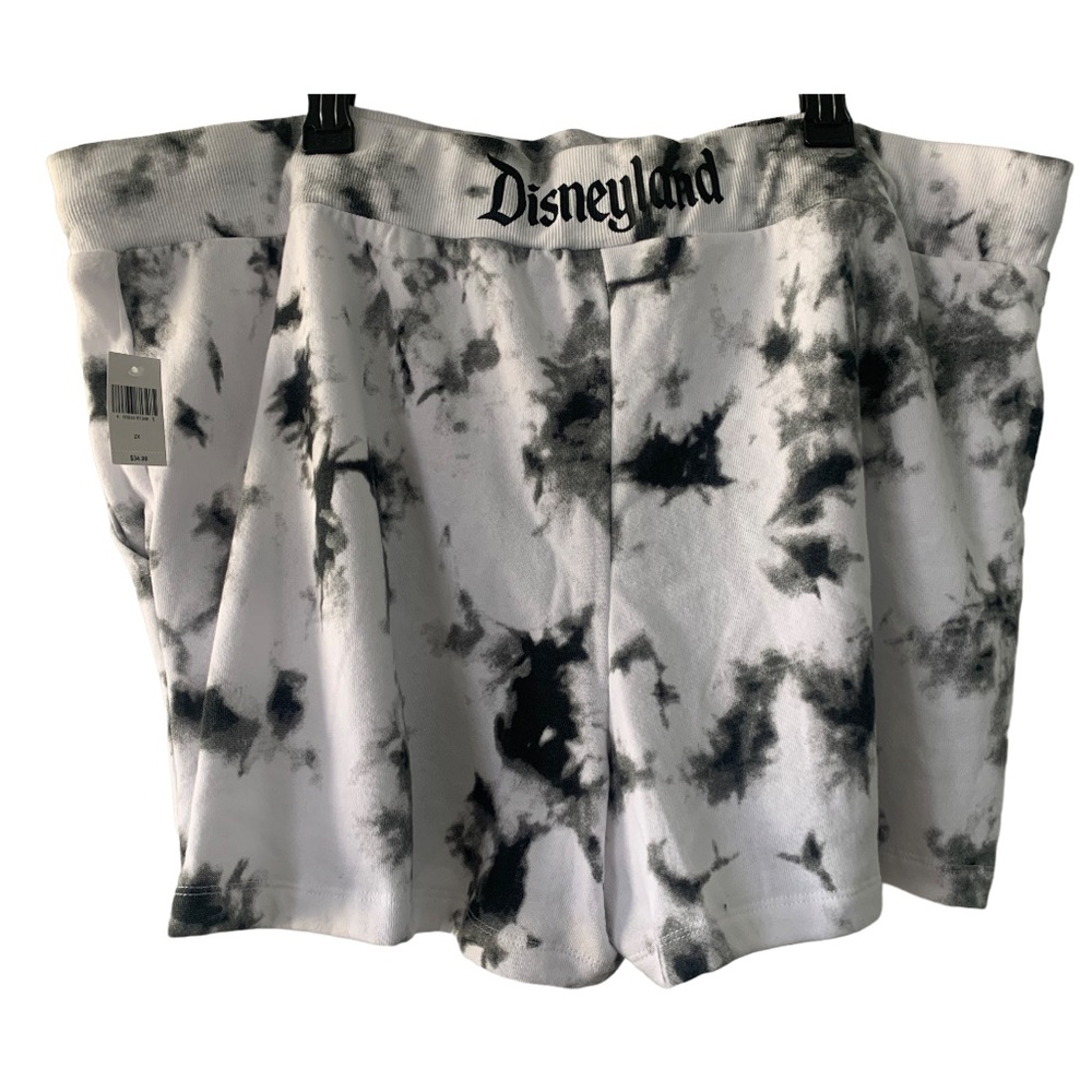 Disney Woman Short Pant - Picture 2 of 5